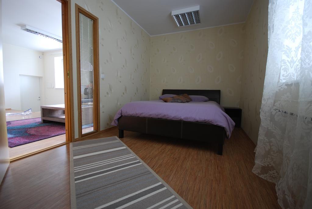 City Apartment Kuressaare Cameră foto